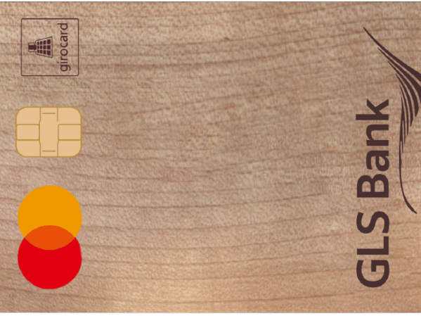 Holzkarte Cobadge Holzkarte GLS Bank mit Mastercard und Girocard Logo